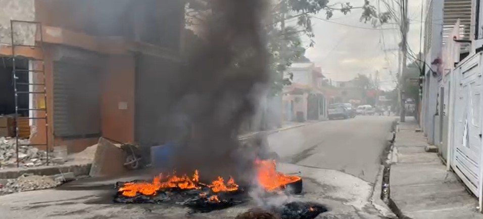 reclaman-el-arreglo-de-calles-en-madre-vieja-de-san-cristobal