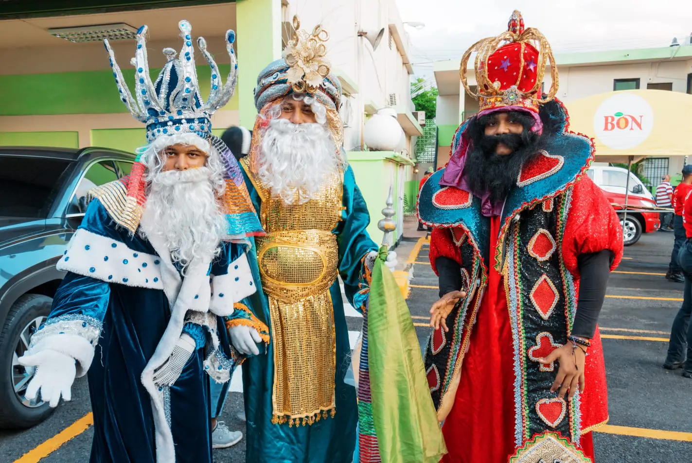 Tradición y magia en el Desfile del Día de Reyes: un legado que ilumina ...