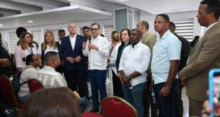 Eddy Olivares afirma ferias y jornadas de empleo fortalecen el rol institucional del Ministerio de Trabajo en la dinamización del mercado laboral