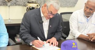 Gonzalo Castillo valida su Comité de Base