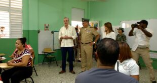 Presidente Abinader inicia supervisión operativo médico de acción cívica que realiza el Ministerio de Defensa que impactará más de 2,500 personas, con 150 médicos especialistas