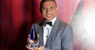 Periodista Vargavila Riverón gana premio “Glamour Music Awards” como mejor Comentarista de Opinión del año 2025