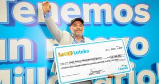 Loteka hace entrega de gran premio millonario del Lotto en Santiago