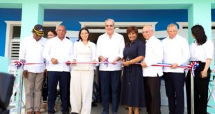 Presidente Abinader inaugura CAIPI junto a directora del INAIPI en Montecristi; beneficiará a 250 niños