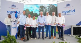 Presidente Abinader inaugura carretera Mata Bonita–Los Memisos de 13.8 kilómetros en Las Gordas, Nagua, reclamada por más 50 años