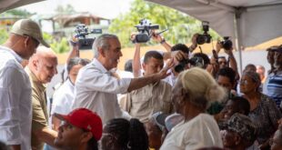 Presidente Abinader destaca transformación de Samaná, con la construcción del puerto de Arroyo Barril, remodelación del puerto de Santa Bárbara de Samaná, la avenida de entrada, titulación de terrenos y la intervención del hospital